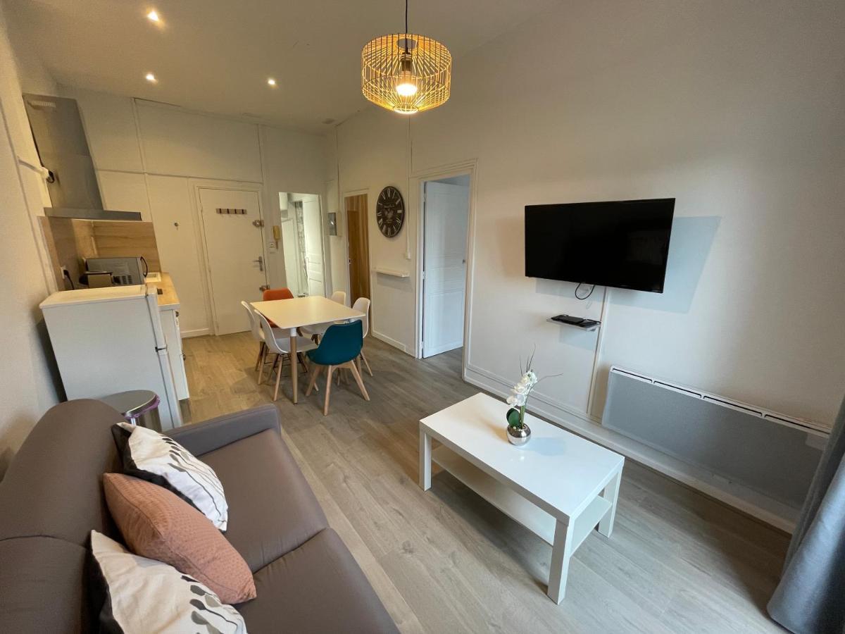 Confortable T3 Proche De La Gare Et Du Polygone Apartment Beziers Luaran gambar